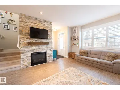 Interior photo 4 of 3112 CARPENTER LANDING LD SW