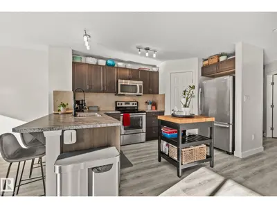 Interior photo 1 of 439 REED CR