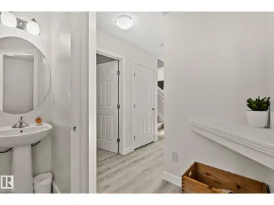 Interior photo 4 of 439 REED CR