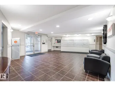 Interior photo 3 of #224 920 156 ST NW