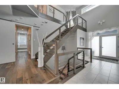 Interior photo 2 of 1311 HAINSTOCK WY SW