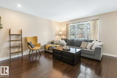 Interior photo 3 of 208 57 ST SW