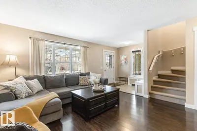 Interior photo 4 of 208 57 ST SW
