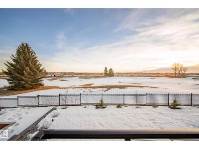 Interior photo 4 of 1538 HOWES PL SW