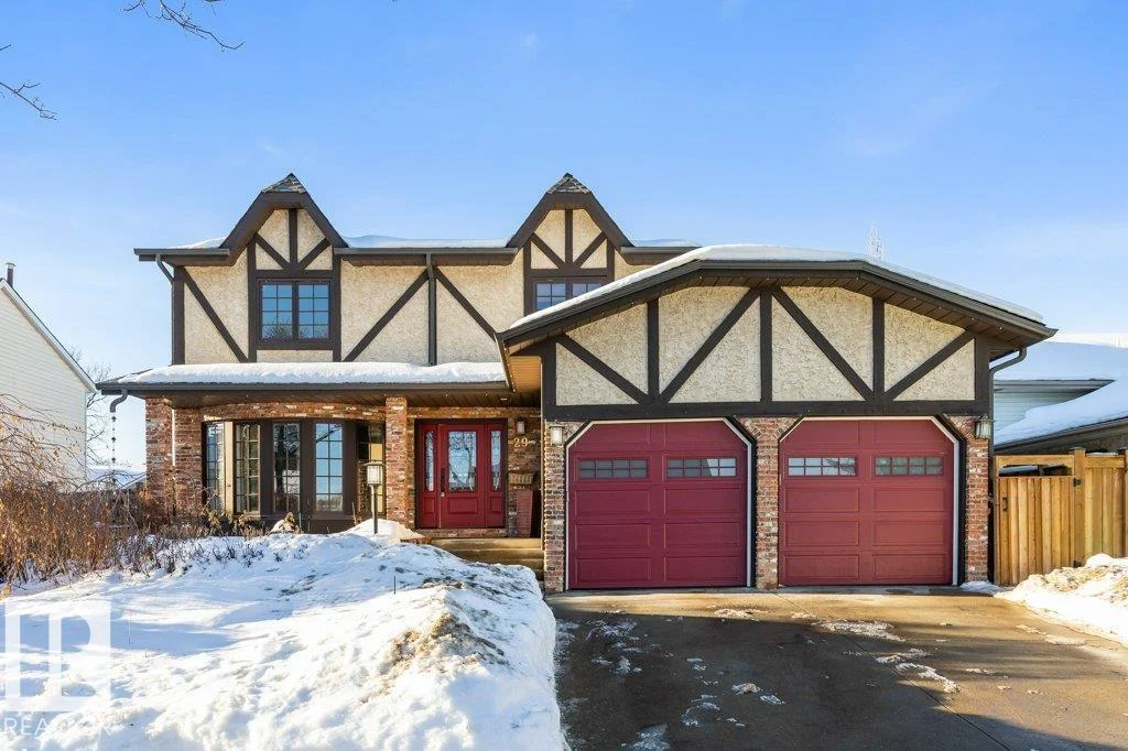 29 WOODLANDS RD, St. Albert - 4 bedroom Detached Single Family for sale