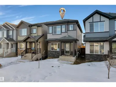 Interior photo 1 of 1235 16 AV NW