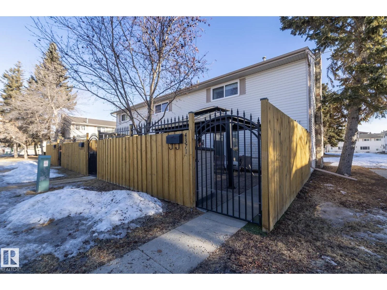 4371 46 ST, Stony Plain - 3 bedroom Townhouse for sale