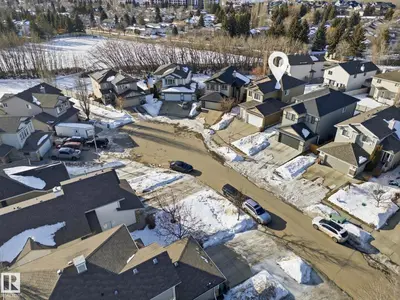 Interior photo 1 of 9 Ellesboro CL NW