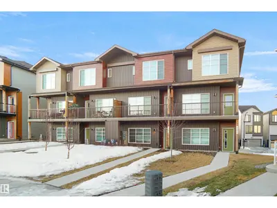 Interior photo 1 of 510 37 ST SW