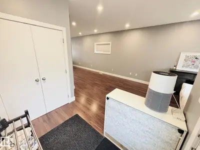 Interior photo 3 of 11916 89 ST NW