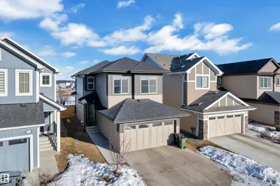 Interior photo 2 of 1822 COLLIP VW SW