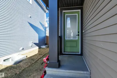 Interior photo 3 of 1822 COLLIP VW SW