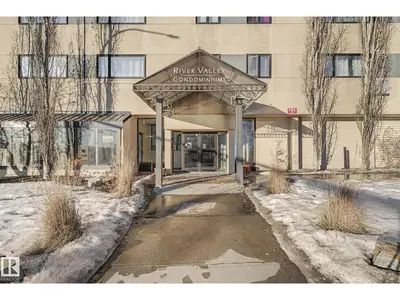 Interior photo 3 of #808 9710 105 ST NW