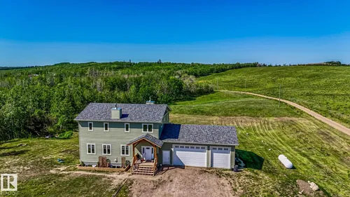 551040 Range Road 85, Rural Two Hills County - $622,500