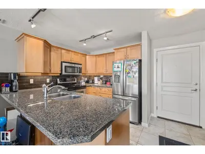 Interior photo 1 of #117 400 PALISADES WAY