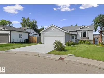 Interior photo 2 of 10458 14 AV NW NW