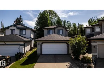 Interior photo 1 of 228 HYNDMAN CR NW