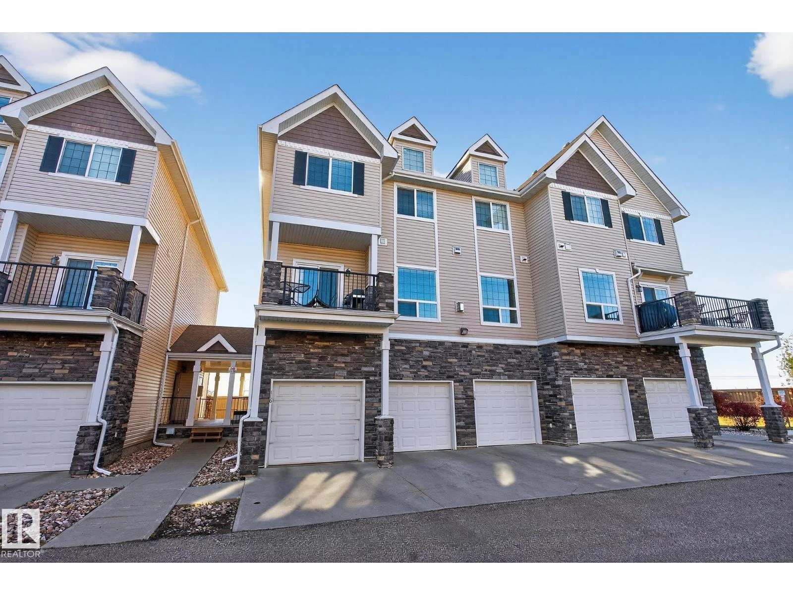 #117 7293 SOUTH TERWILLEGAR DR NW, Edmonton - 2 bedroom Townhouse for sale