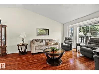 Interior photo 4 of #10 13217 155 AV NW