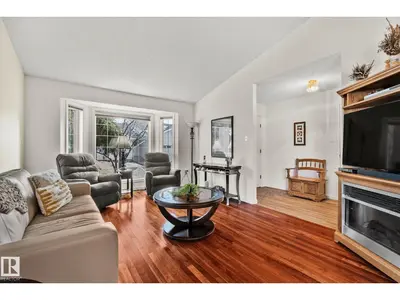 Interior photo 3 of #10 13217 155 AV NW