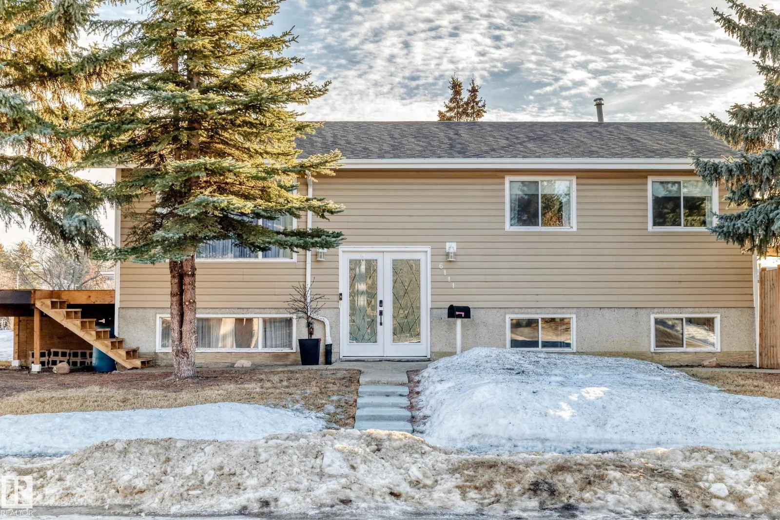 6111 18 AV NW NW, Edmonton - 5 bedroom Detached Single Family for sale