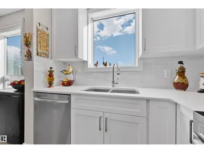 Interior photo 4 of #128 12804 140 AV NW