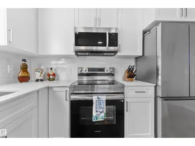 Interior photo 3 of #128 12804 140 AV NW