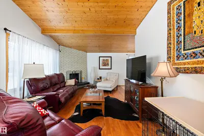 Interior photo 2 of 7 Mohawk CR