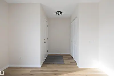 Interior photo 2 of 5914 162A AV NW