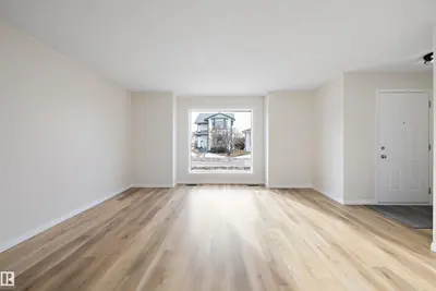 Interior photo 4 of 5914 162A AV NW