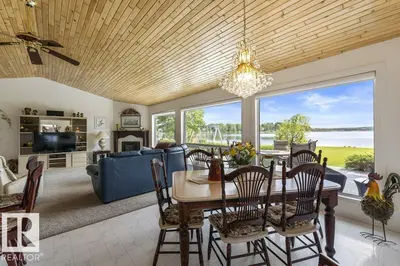 Interior photo 3 of 3013A Twp Rd 574