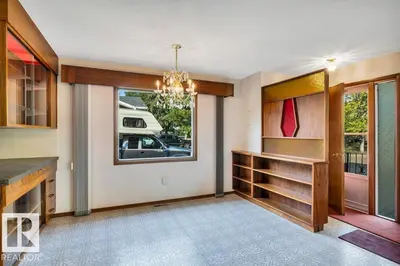 Photo 3 of 4314 52 ST