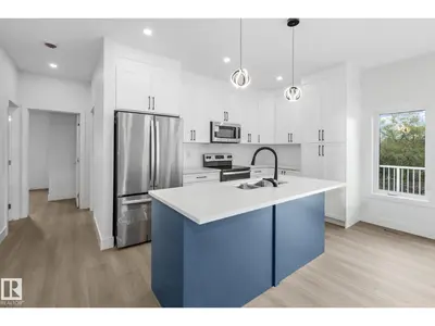 Interior photo 2 of 5109 55 street