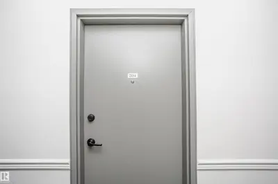 Interior photo 2 of #204 11440 40 Ave AV NW NW