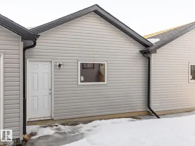 Interior photo 3 of 90 Dansereau WY N