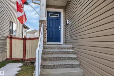 Interior photo 4 of 3 SOUTHFORK CO