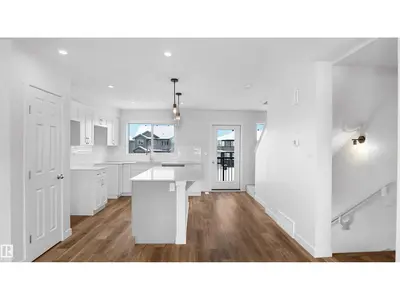 Interior photo 1 of 625 176 AV NE