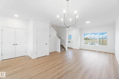 Interior photo 2 of 428 176 AV NE