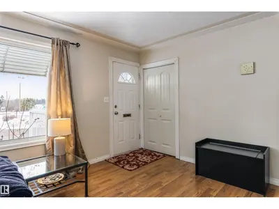 Interior photo 3 of 65 MISSION AV