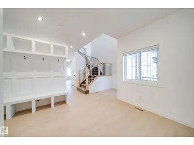 Interior photo 4 of 22 BLACKBIRD BN