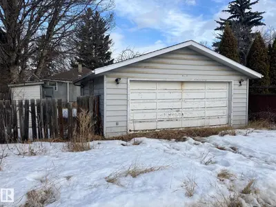 Interior photo 3 of 7913 78 AV NW