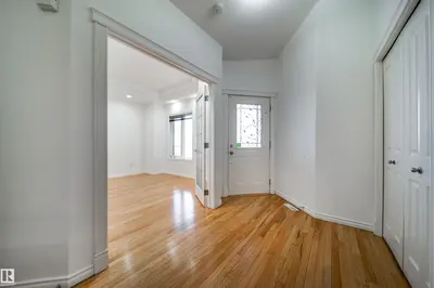 Interior photo 2 of 12 FOLKSTONE PL