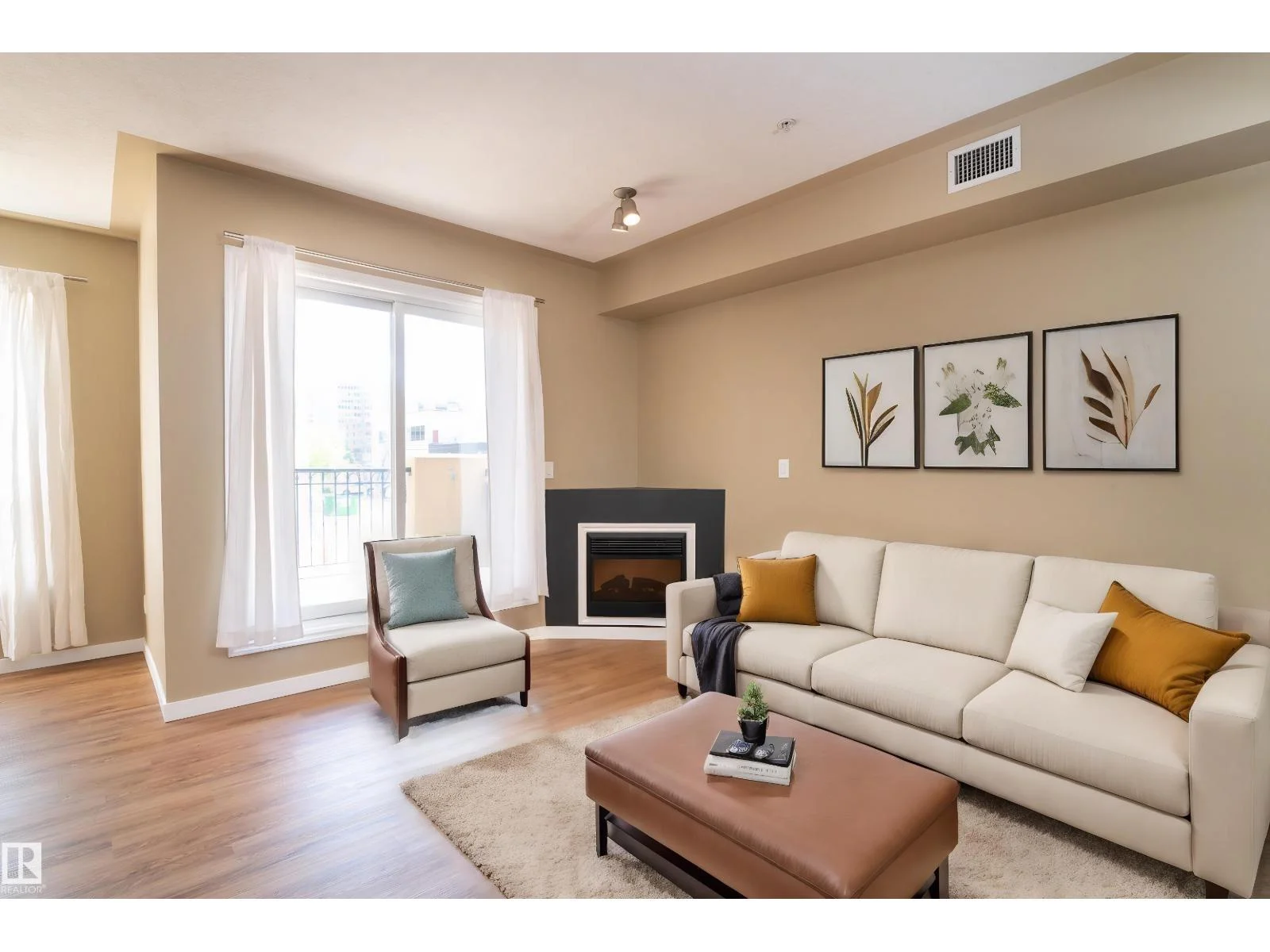 #201 10606 102 AV NW, Edmonton - 2 bedroom Apartment for sale