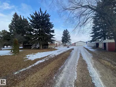 Interior photo 1 of 465069 RGE ROAD 240