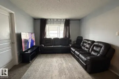 Interior photo 3 of #133 301 CLAREVIEW STATION DR NW