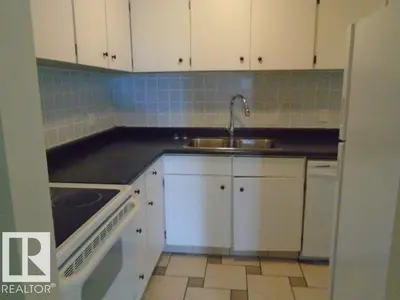 Interior photo 3 of 3041 Tudor GL