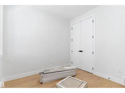 Interior photo 4 of 34 ASTORIA PL