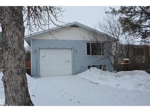 5020 47 ST, Barrhead - $389,000