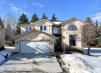 Interior photo 4 of 316 BURTON RD NW