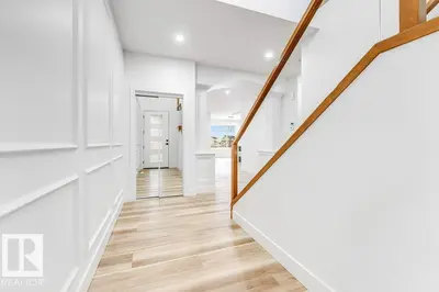 Interior photo 4 of 219 Crystal Creek DR